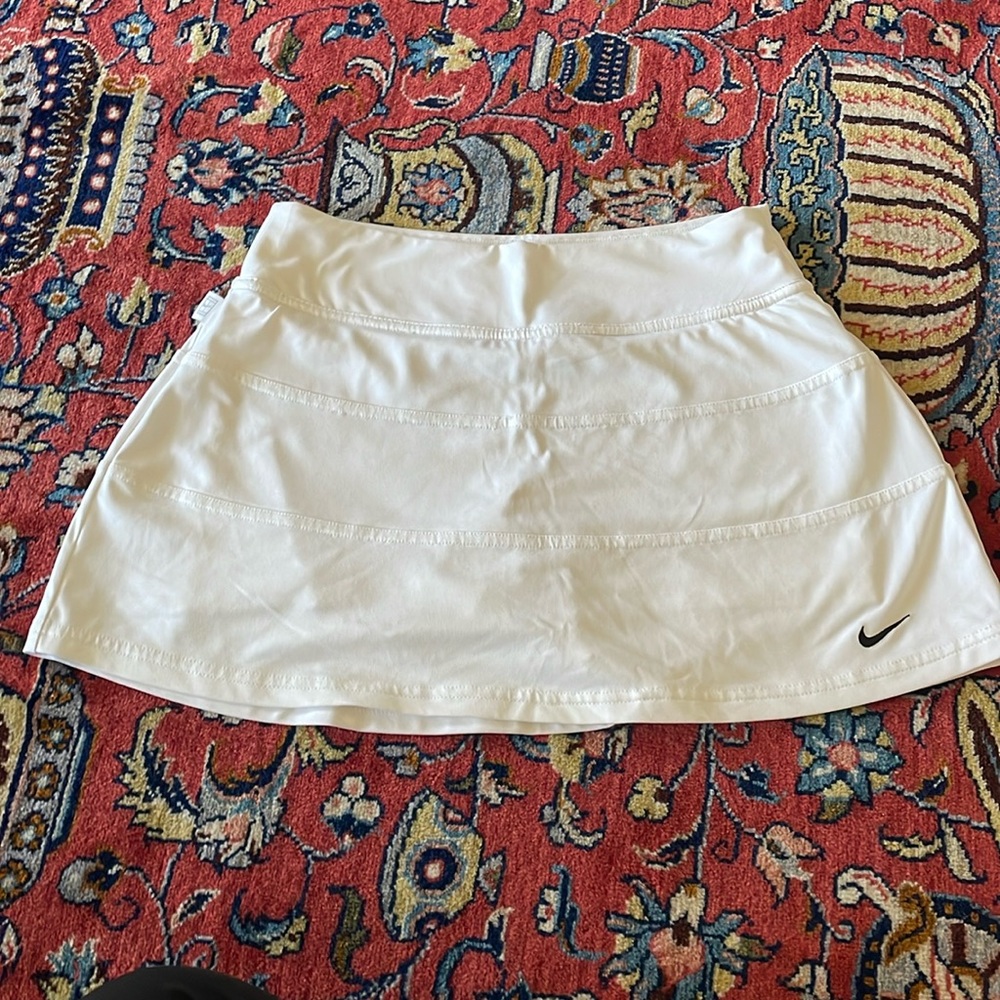 [Nike] layered white tennis skirt